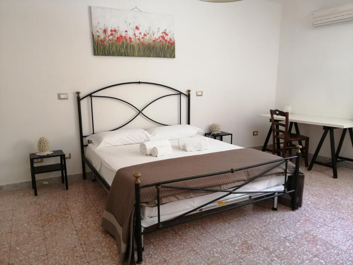 Casa Minu' - Affitti Brevi Italia Lägenhet Bari Exteriör bild